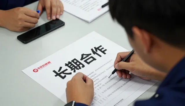 多功能储物柜如何服务不同户外场地